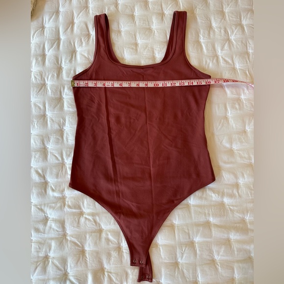 Abercrombie & Fitch Seamless Tank Bodysuit - Rust Color - Size Large - Picture 5 of 7